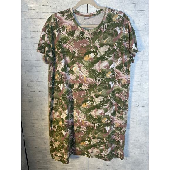 Colanba Dresses & Skirts - Champion women’s T-shirt, dress tropical print pockets, Gorp feminine